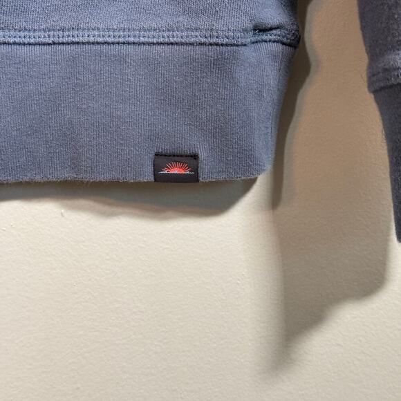 Faherty Quarter Zip Pullover Sweatshirt M Blue Martha’s Vineyard Coastal Patch - Picture 4 of 5